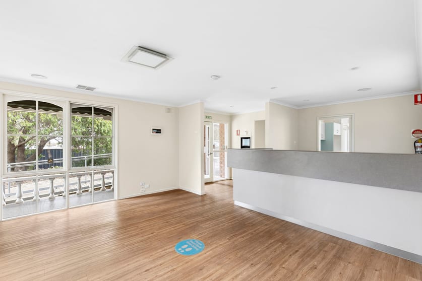 Click to view all images 1 Paloma Court Hoppers Crossing VIC 3029 - Image 2