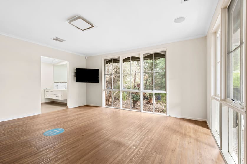 Click to view all images 1 Paloma Court Hoppers Crossing VIC 3029 - Image 3