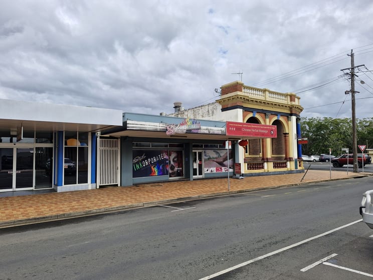 Click to view all images 1A Targo Street Bundaberg Central QLD 4670 - Image 1
