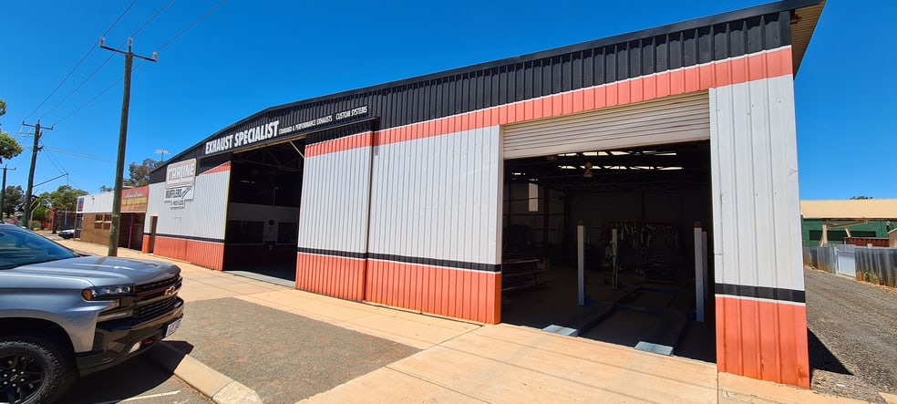 Click to view all images 184 Hay Street Kalgoorlie WA 6430 - Image 3