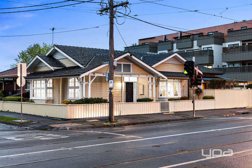 Click to view all images 2 Thomas Street Moonee Ponds VIC 3039 - Image 1