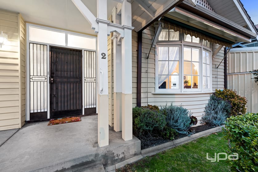 Click to view all images 2 Thomas Street Moonee Ponds VIC 3039 - Image 3
