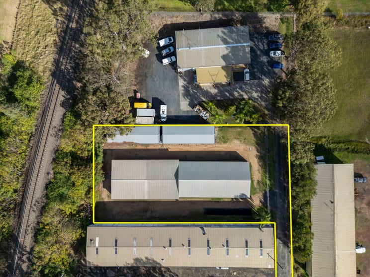 Click to view all images 27 Lilypool Road South Grafton NSW 2460 - Image 2