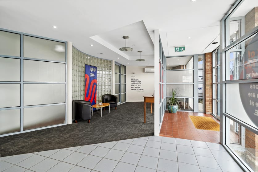 Click to view all images 89 - 95 Bromfield Street Colac VIC 3250 - Image 3