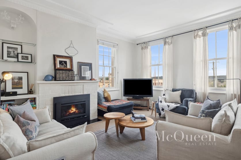 Click to view all images 89 Vincent Street Daylesford VIC 3460 - Image 3