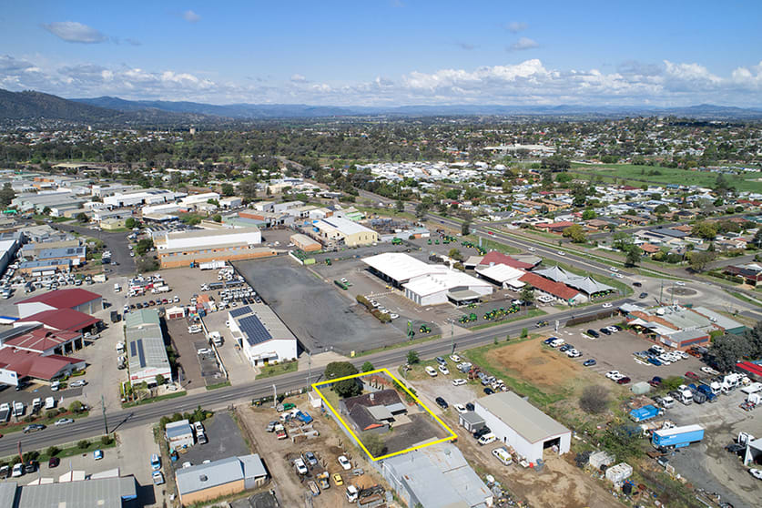 Click to view all images 11 Dampier Street Tamworth NSW 2340 - Image 3