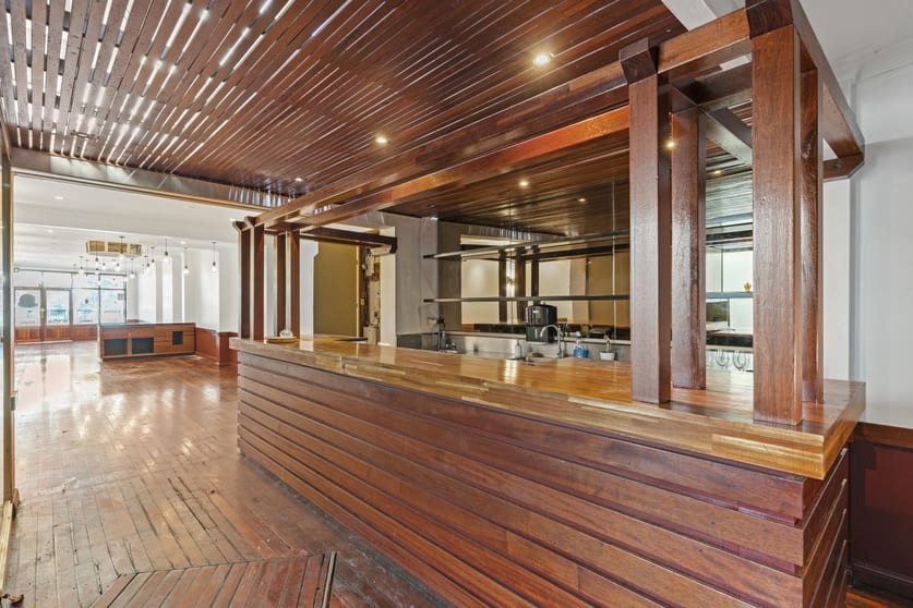Click to view all images 318 Military Road Cremorne NSW 2090 - Image 3