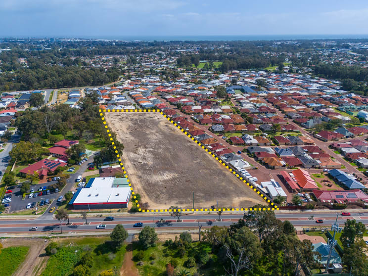 Click to view all images 53-59 Lakes Road Greenfields WA 6210 - Image 1