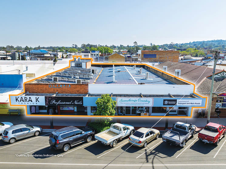 Click to view all images 18 Alford Street Kingaroy QLD 4610 - Image 1
