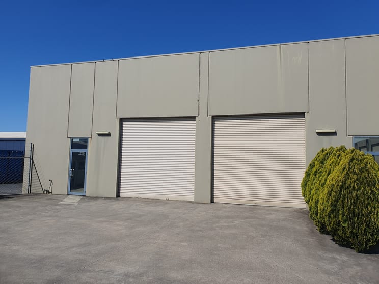 Click to view all images 5R & 6R/5 Rocla Road Traralgon East VIC 3844 - Image 2