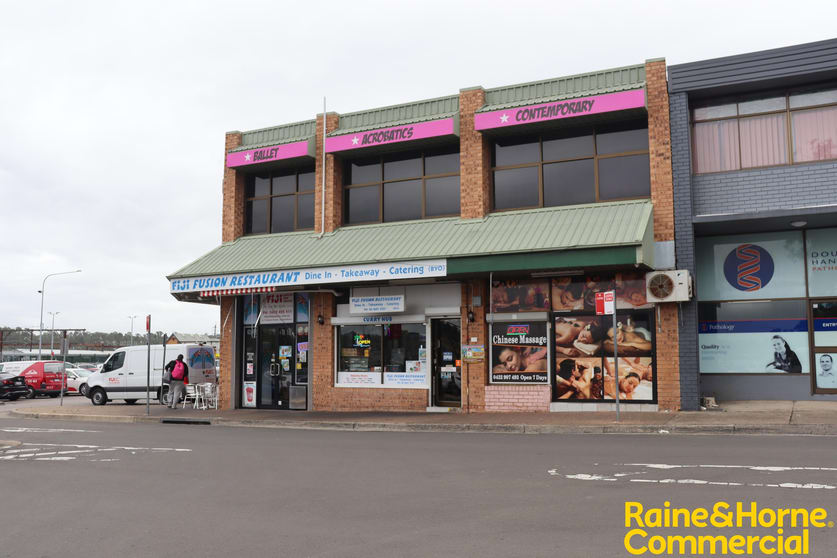Click to view all images 7/9 Patrick Street Campbelltown NSW 2560 - Image 2