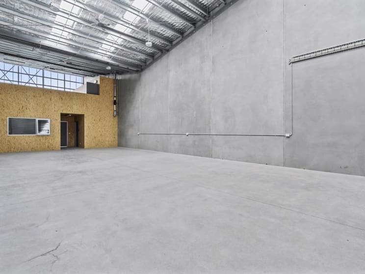 Click to view all images Unit 1, 66 Droughty Point Road Rokeby TAS 7019 - Image 3