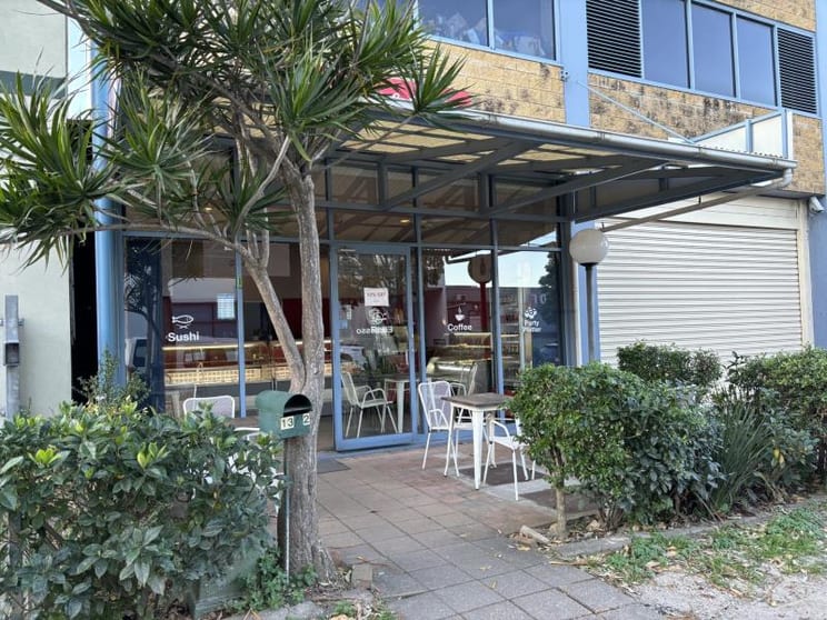 Click to view all images Brookvale NSW 2100 - Image 1