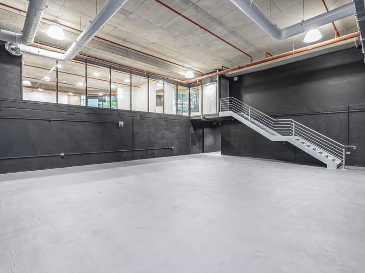 Click to view all images 109/16 Orion Road Lane Cove NSW 2066 - Image 3