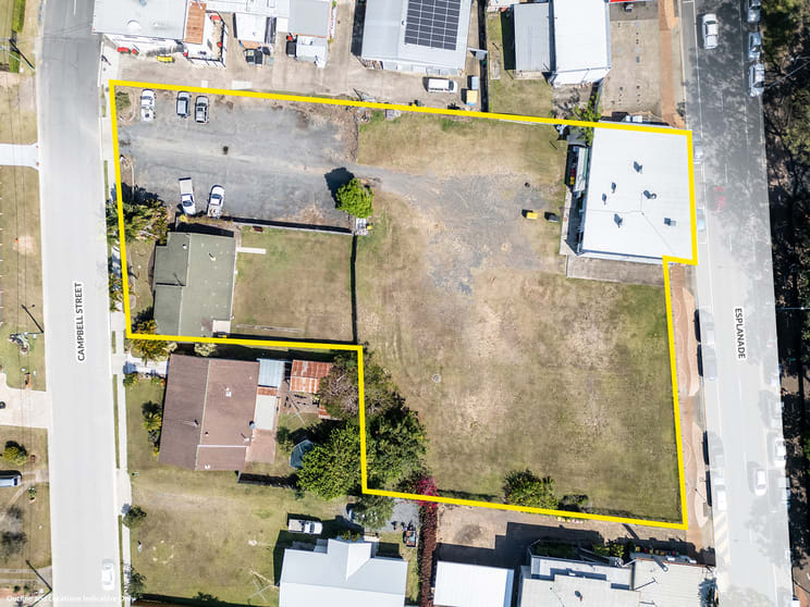 Click to view all images 424-426 Esplanade Torquay QLD 4655 - Image 3