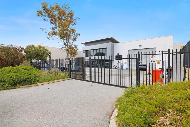 Click to view all images 4 Jessie Lee Street Henderson WA 6166 - Image 3
