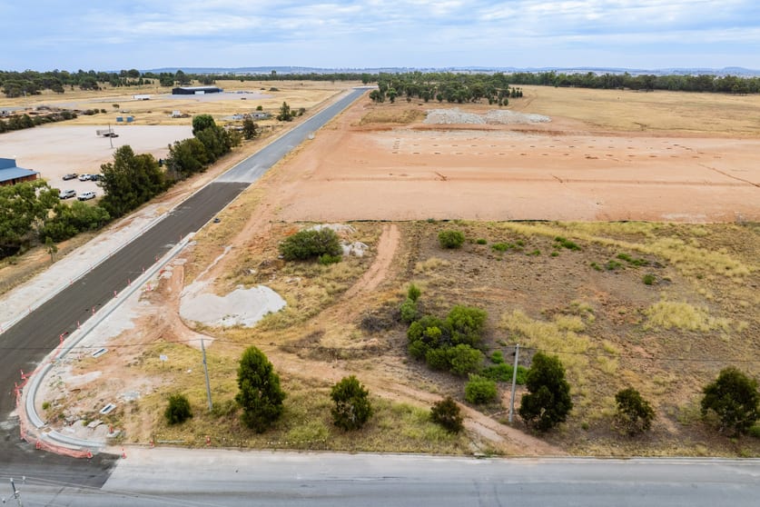 17 Driscoll Road Narrandera NSW 2700 - Image 2
