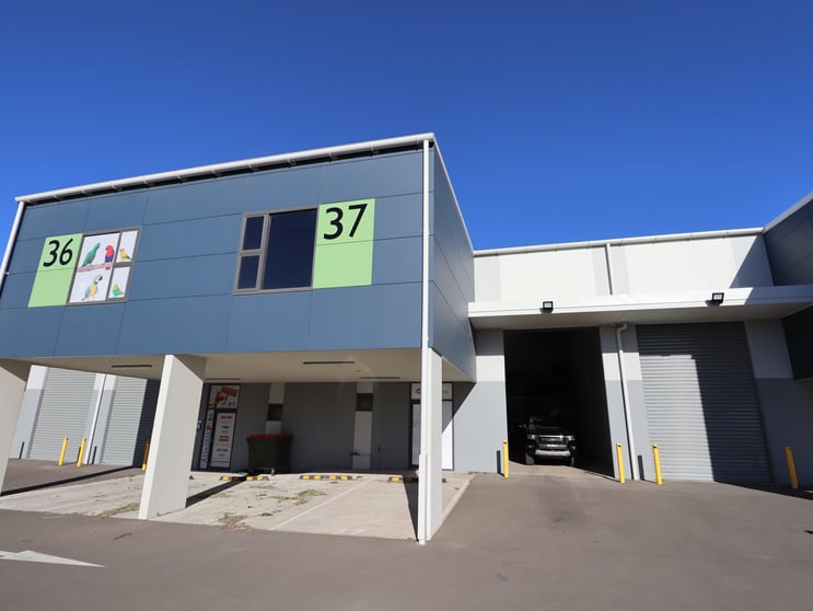 Click to view all images 37/10-12 Sylvester Avenue Unanderra NSW 2526 - Image 1