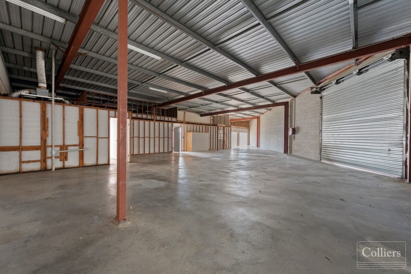 Click to view all images 298 Bayswater Road Garbutt QLD 4814 - Image 5