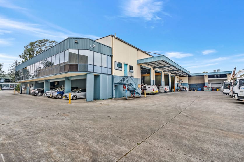 Click to view all images 4-6 Squill Place Arndell Park NSW 2148 - Image 1