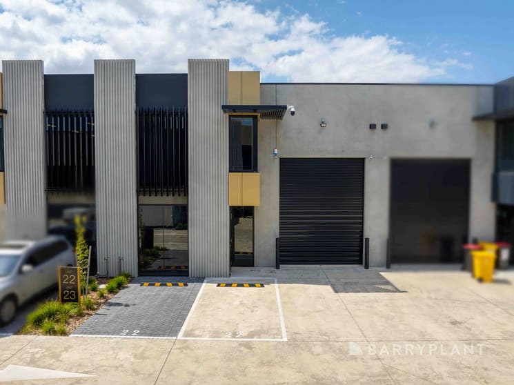 Click to view all images 22/2 Cobham Street Reservoir VIC 3073 - Image 1