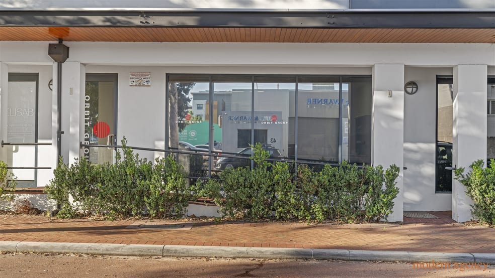 Click to view all images 17/2 Pisconeri Street Perth WA 6000 - Image 2