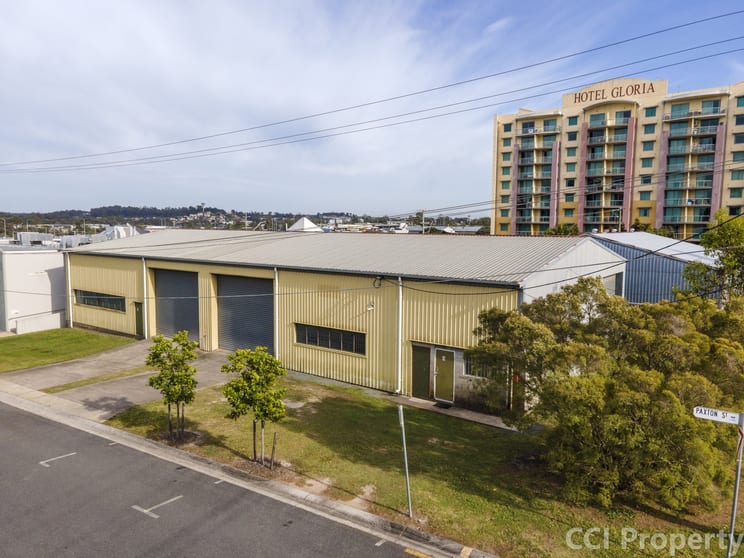 Click to view all images Paxton Street Springwood QLD 4127 - Image 2