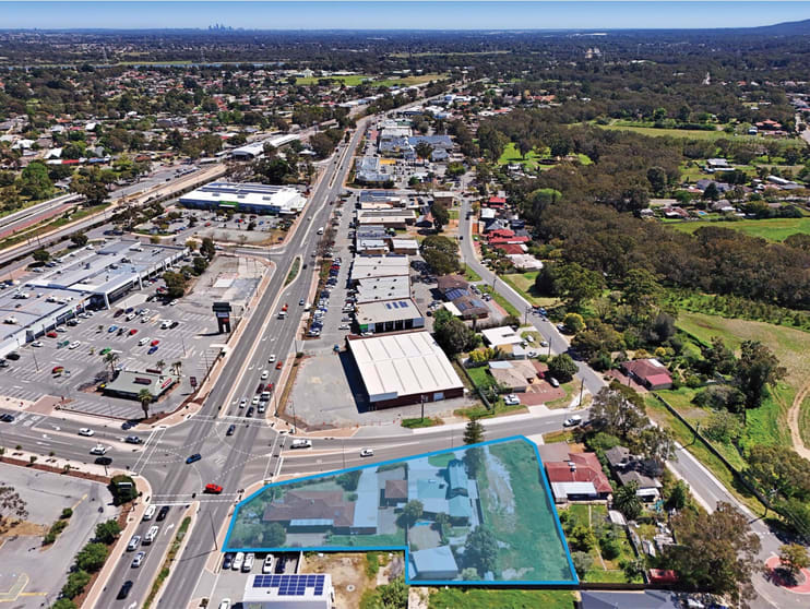 Click to view all images 1-7 Fancote Street Kelmscott WA 6111 - Image 2