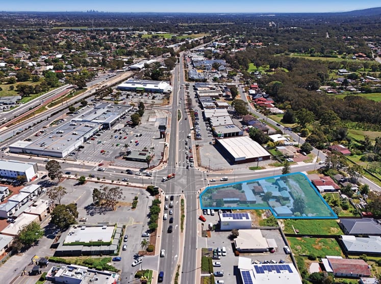 Click to view all images 1-7 Fancote Street Kelmscott WA 6111 - Image 3