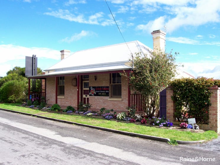 Click to view all images 34 Stead Road Centennial Park WA 6330 - Image 3