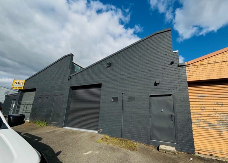 Click to view all images 4/57 Power Road Bayswater VIC 3153 - Image 2