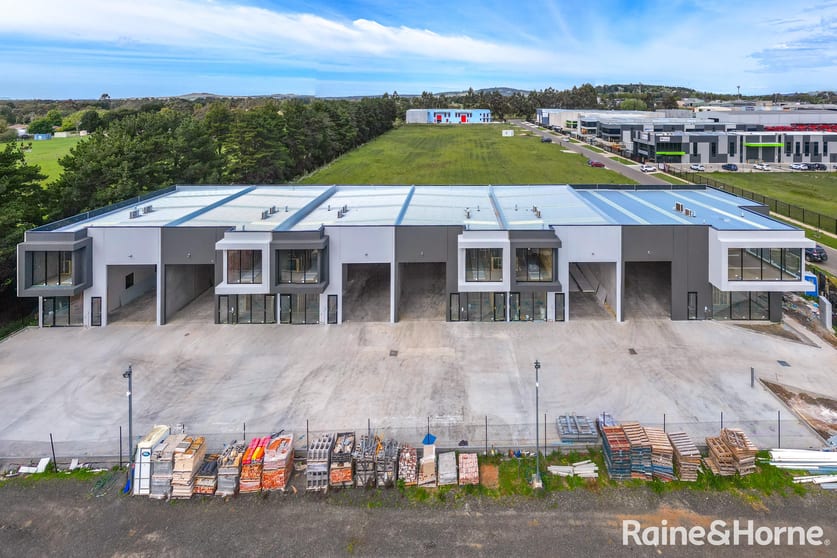 Click to view all images Factory 6/24 Pioneer Way New Gisborne VIC 3438 - Image 2