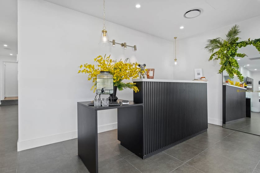Click to view all images 355 Princes Highway Carlton NSW 2218 - Image 2