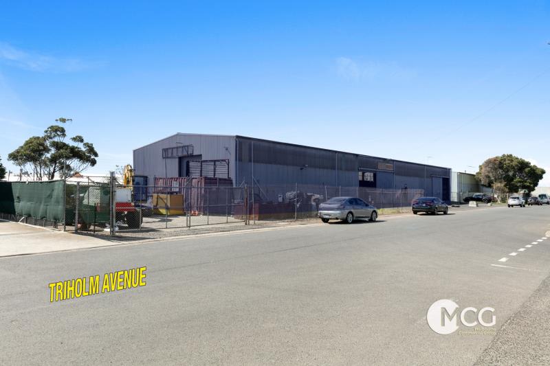 Click to view all images 70 Triholm Avenue Laverton VIC 3028 - Image 3
