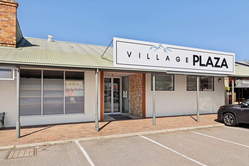 Click to view all images 6A/20 Highett Street Mansfield VIC 3722 - Image 2