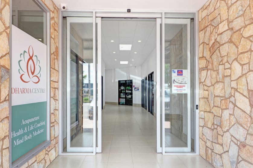 Click to view all images 6A/20 Highett Street Mansfield VIC 3722 - Image 3
