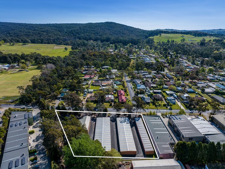 Click to view all images 11 Lyell Street Mittagong NSW 2575 - Image 1