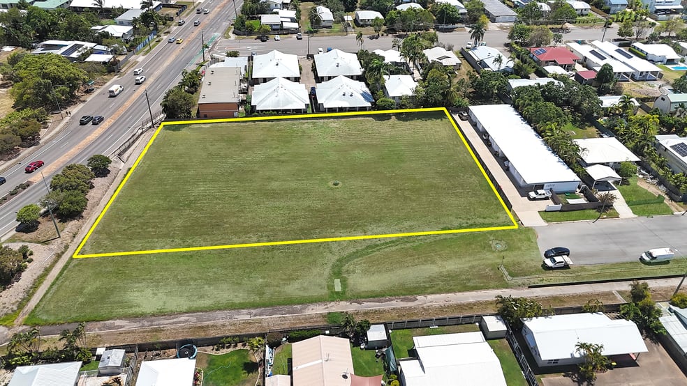 177-179 Francis Street West End QLD 4810 - Image 2