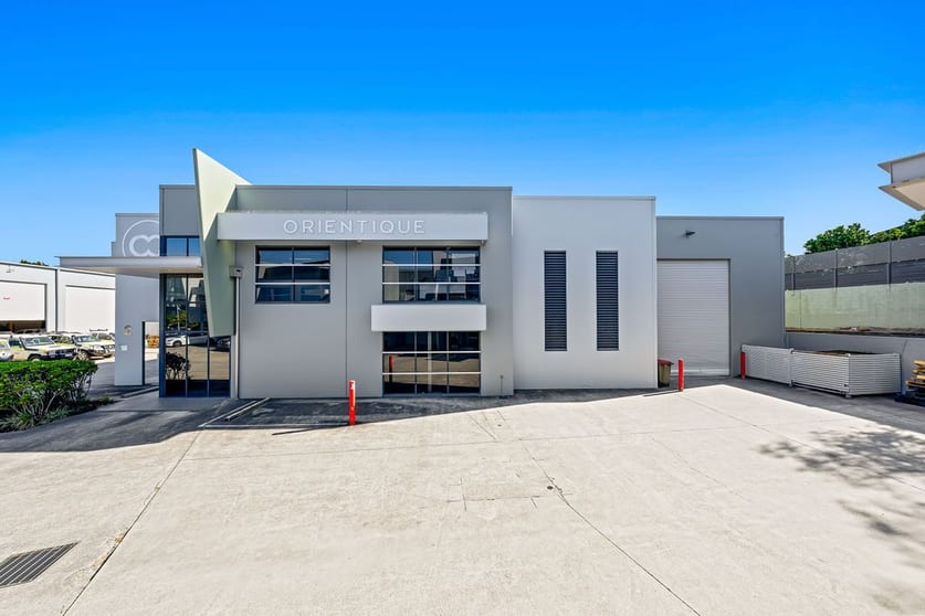 Click to view all images 2/53 Southgate Avenue Cannon Hill QLD 4170 - Image 2