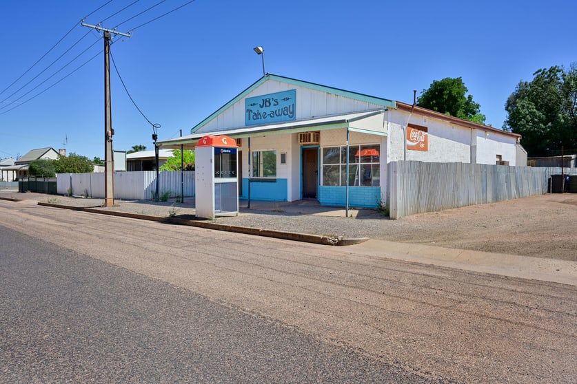 Click to view all images 16-18 Arden Vale Road Quorn SA 5433 - Image 1