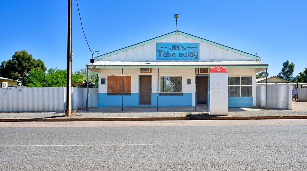 Click to view all images 16-18 Arden Vale Road Quorn SA 5433 - Image 2