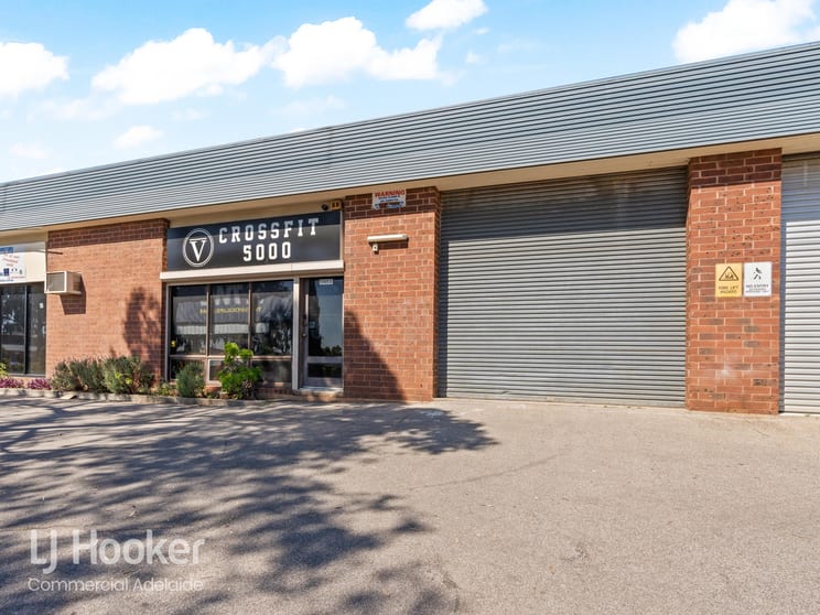 Click to view all images 2/12 McGowan Street Pooraka SA 5095 - Image 1