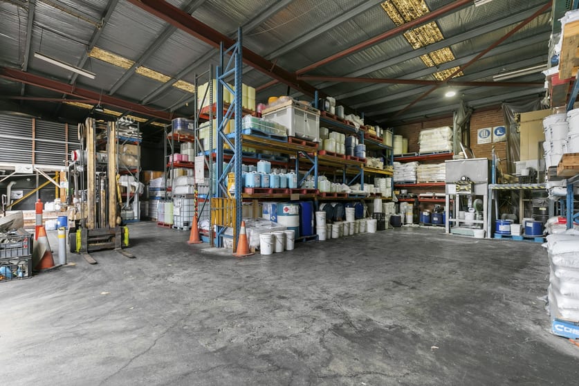 Click to view all images 92 Hassall Street Wetherill Park NSW 2164 - Image 3