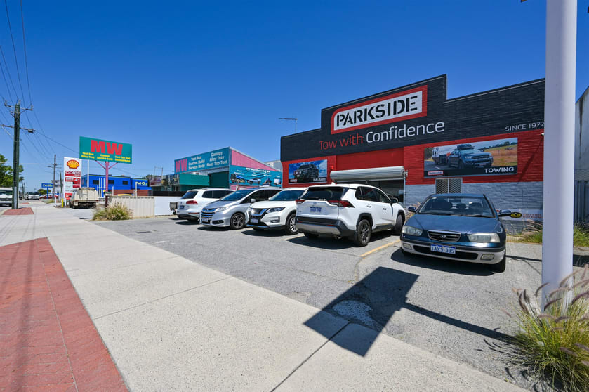 Click to view all images 77 Frobisher Street Osborne Park WA 6017 - Image 2