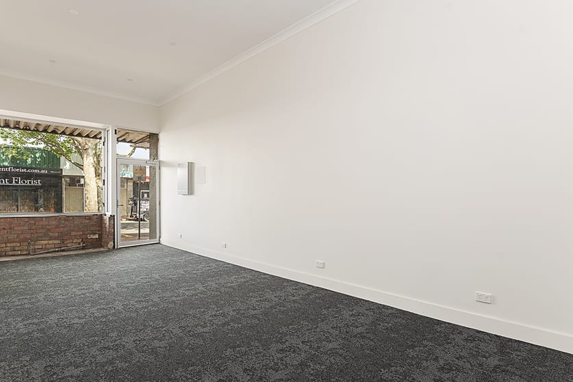 Click to view all images 118 Thompson Street Hamilton VIC 3300 - Image 3