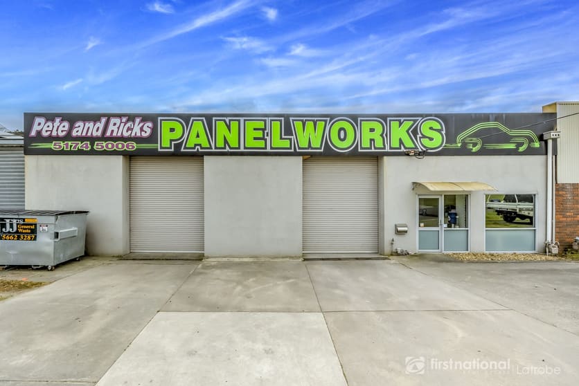 Click to view all images 14 McMahon Street Traralgon VIC 3844 - Image 2