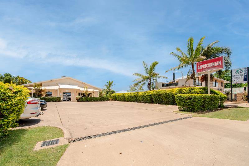 Click to view all images Passive Investment/17 Esmond St Emerald QLD 4720 - Image 1