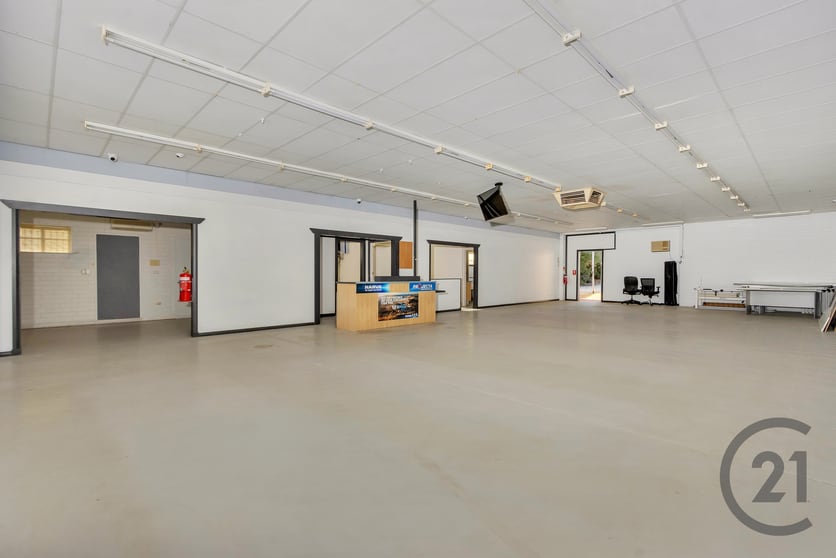 Click to view all images Unit 1- 76 Main Street Kapunda SA 5373 - Image 3