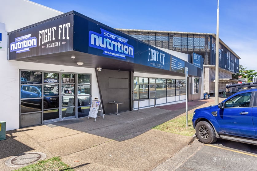 Click to view all images 13 Queen Street Yeppoon QLD 4703 - Image 1