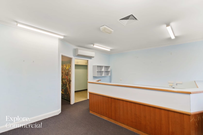 Click to view all images 2/19 Gordon Street Mackay QLD 4740 - Image 3